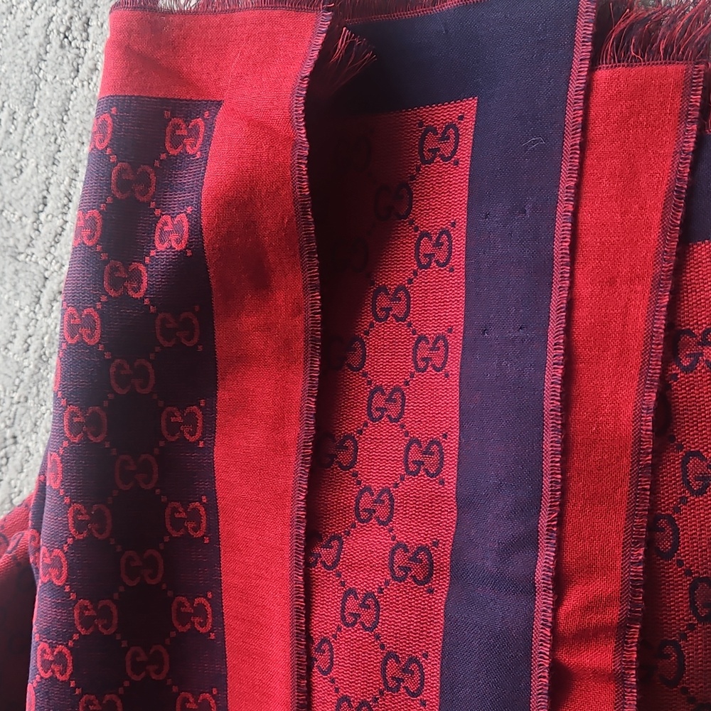 Red&Blue Gucci Scarf